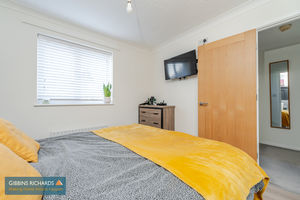 Bedroom- click for photo gallery